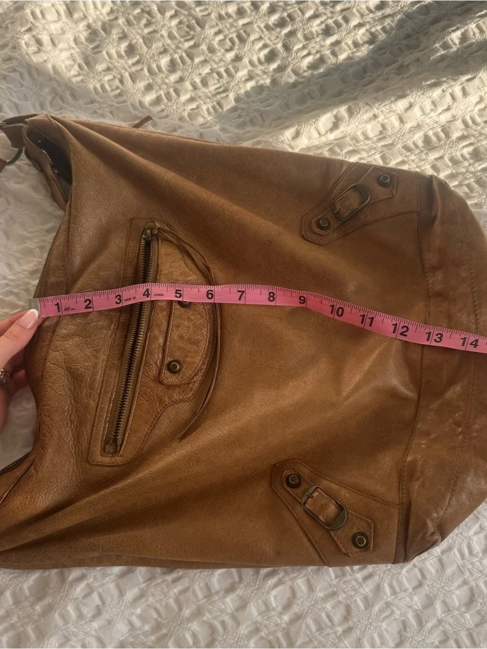 Classic Tan Leather Hobo Bag - Women